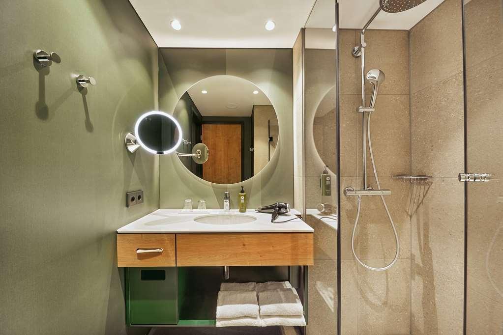 H+ Hotel Frankfurt Ешборн Екстер'єр фото